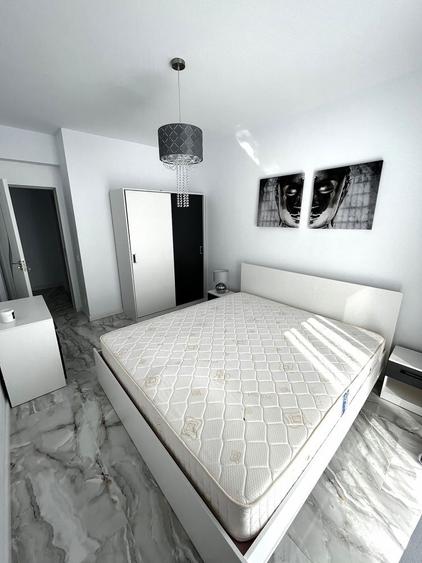 Apartament cu 2 camere decomandat în Exterior Vest