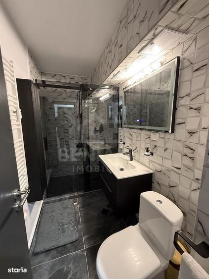 Apartament cu 4 camere decomandat în Ultracentral