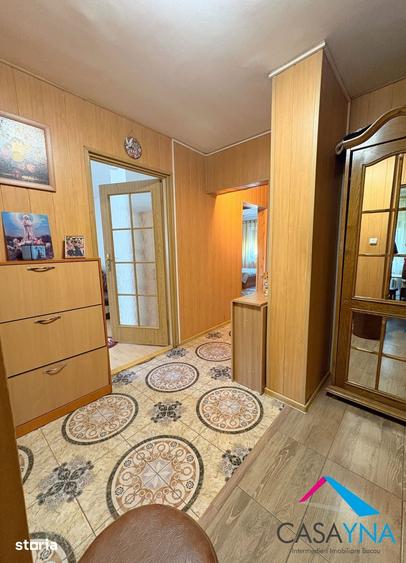 Apartament cu 3 camere decomandat în Mioriței