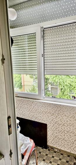 Apartament cu 2 camere semidecomandat în Craiovei