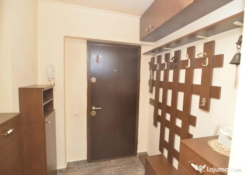 Apartament cu 2 camere semidecomandat în Moșilor