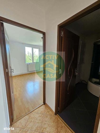 DE VANZARE APARTAMENT 2CAMERE DECOMANDAT - 1