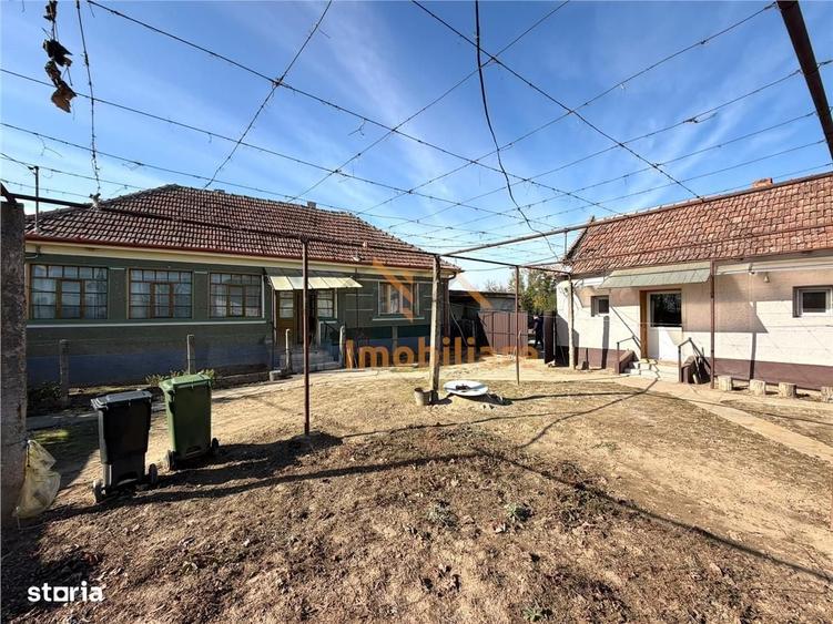 Casă cu 3 camere în Tărian