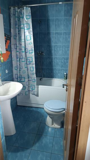 Casă cu 6 camere cu Teren 750 Mp în Simeria
