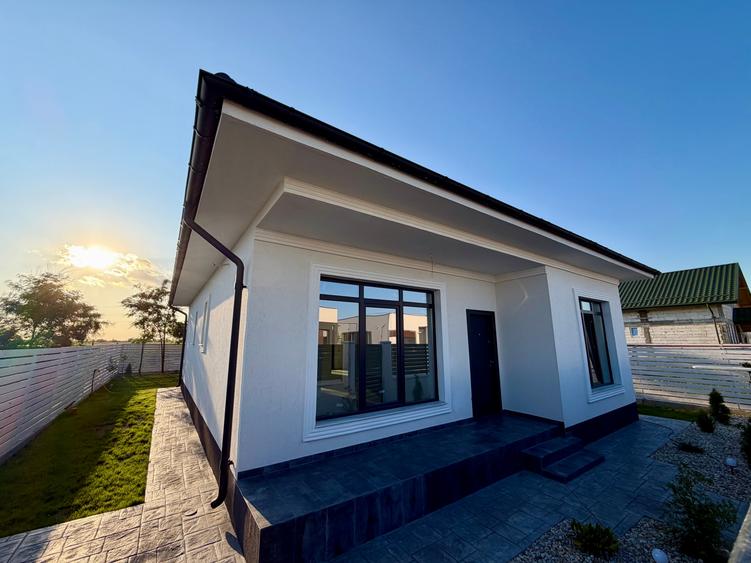 Casa 4 camere de vânzare individuala parter || Berceni ilfov || 426 mp- La cheie - 3