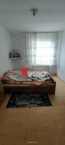 Casă cu 3 camere cu Teren 260 Mp în Lugojului