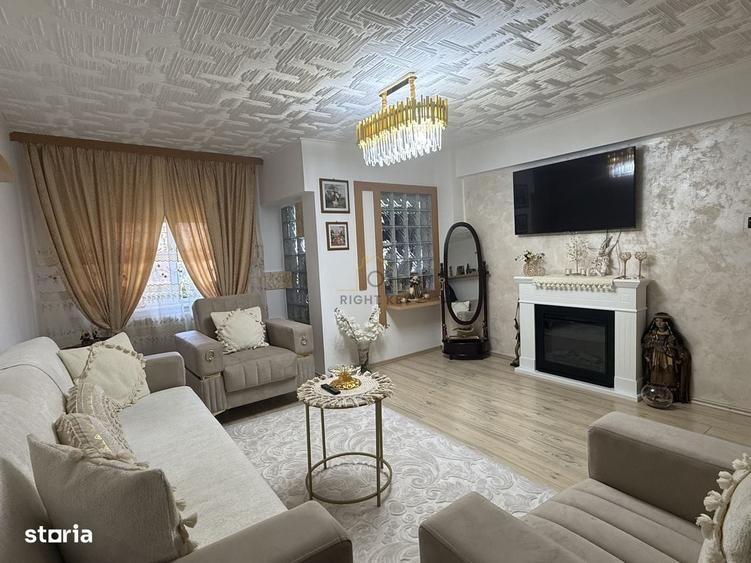 Apartament cu 4 camere decomandat în Central