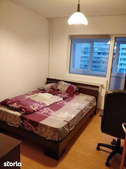 Apartament cu 4 camere semidecomandat în Militari