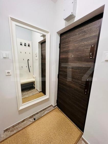 Garsonieră decomandată, mobilată în Calea București