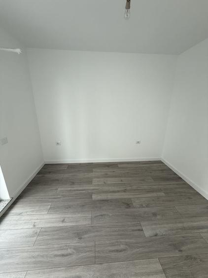 Apartament cu 2 camere semidecomandat în Dobroești
