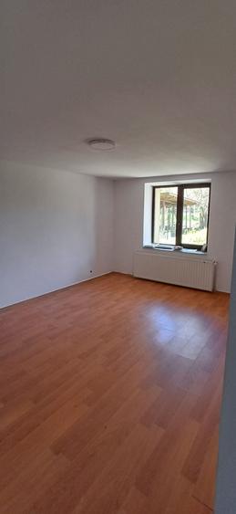 Apartament cu 3 camere decomandat în Vatra Dornei