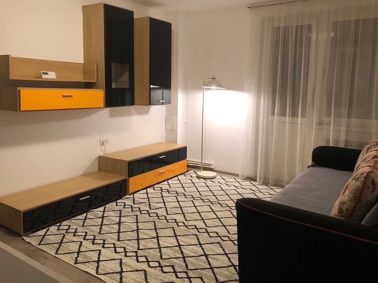 Apartament cu 3 camere în Ultracentral