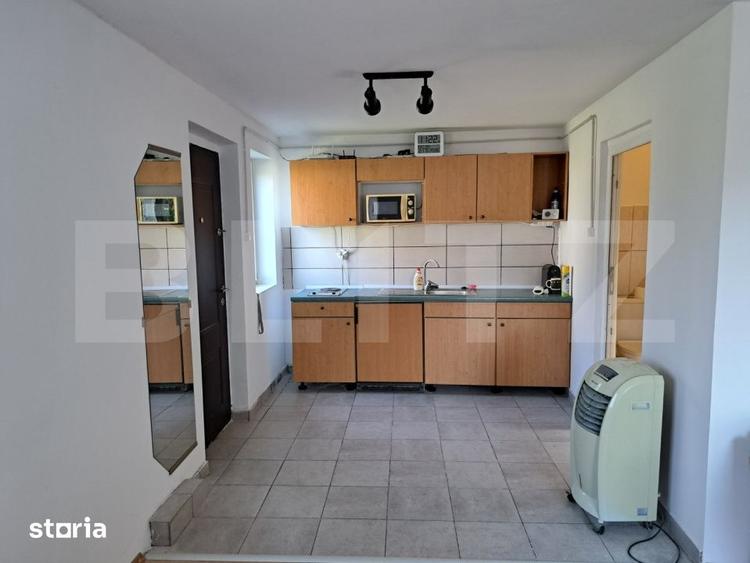 Casă cu 5 camere cu Teren 1600 Mp în Mărișelu
