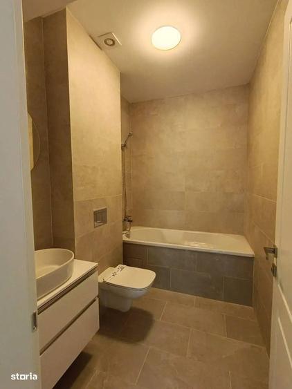 Apartament cu 4 camere în Armeneasca