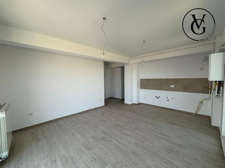 Apartament cu 3 camere semidecomandat în Mamaia-Sat