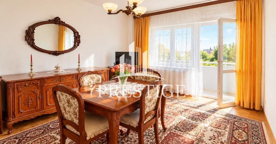 Apartament cu 2 camere decomandat, mobilat în Calea Dumbrăvii