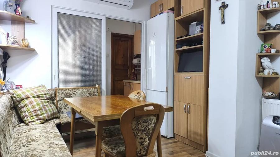 Apartament cu 2 camere decomandat în Gojdu
