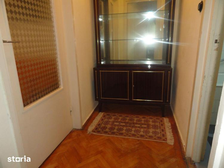 Apartament cu 4 camere în Central