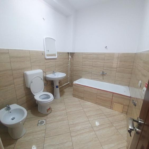 Spațiu comercial, de 50 mp, în Ciritei