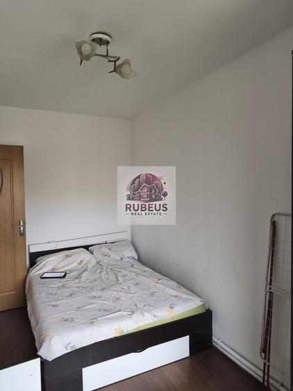 Mic la întreținere, bun la randament: apartament în Orșova - 12