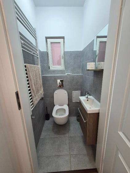 Apartament cu 2 camere, mobilat în Ultracentral