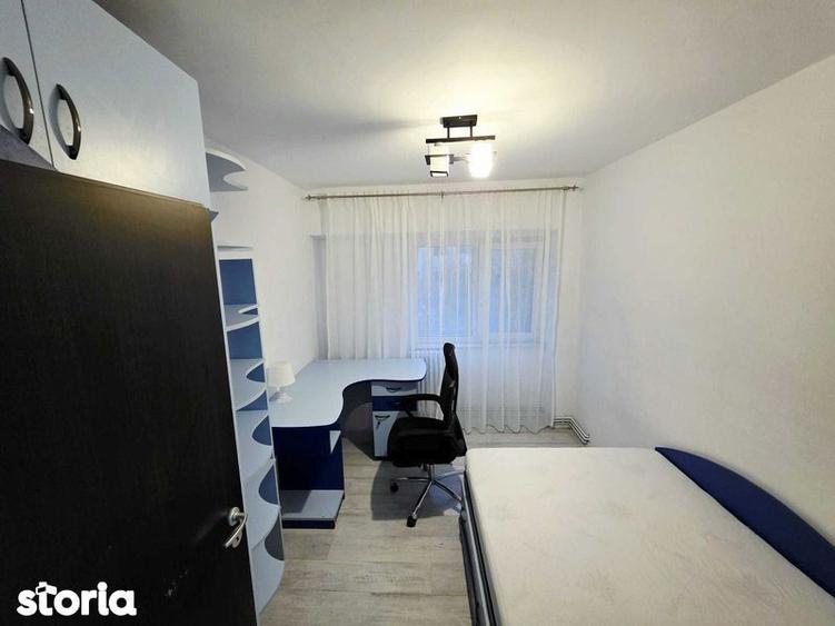 Apartament cu 3 camere decomandat în Pădurii