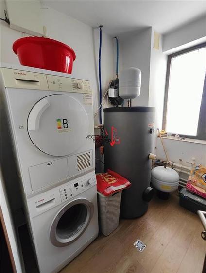 Casă individuală cu 5 camere cu Canalizare în Cernica