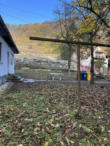 Casă cu 2 camere în Central
