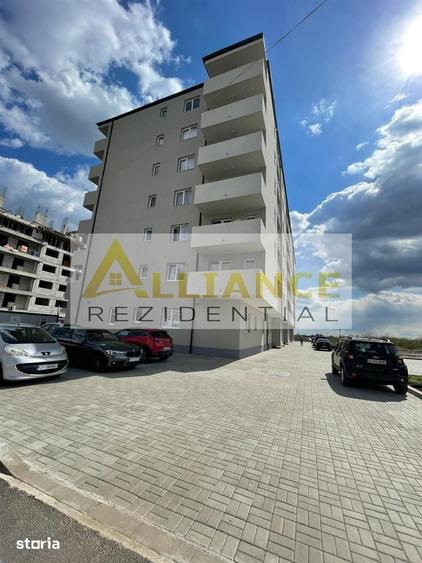 Apartament cu 3 camere decomandat în Metalurgiei