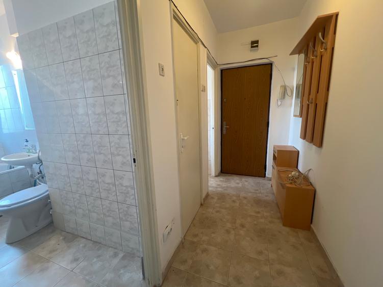 300€, garsoniera mobilata, stradal, acces metrou - 7