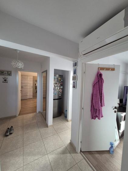 Apartament cu 2 camere decomandat, mobilat în Km 4-5