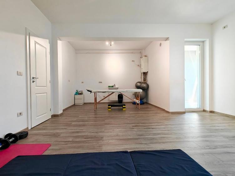 Apartament cu 2 camere decomandat în Giroc
