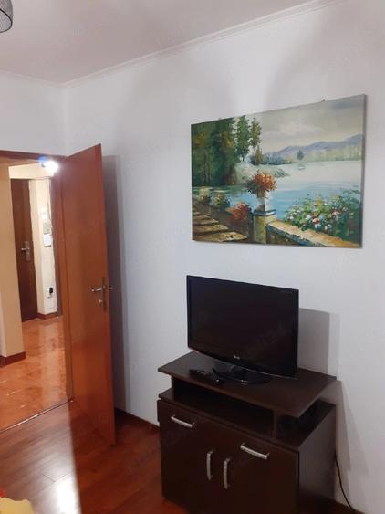 vand apartament 2 camere decomandat - 4