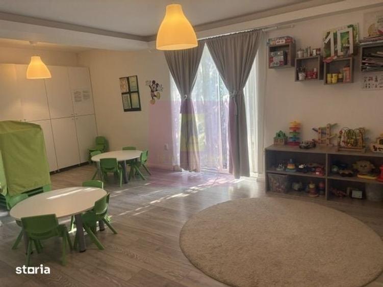 Casă cu 4 camere în Drumul Sării