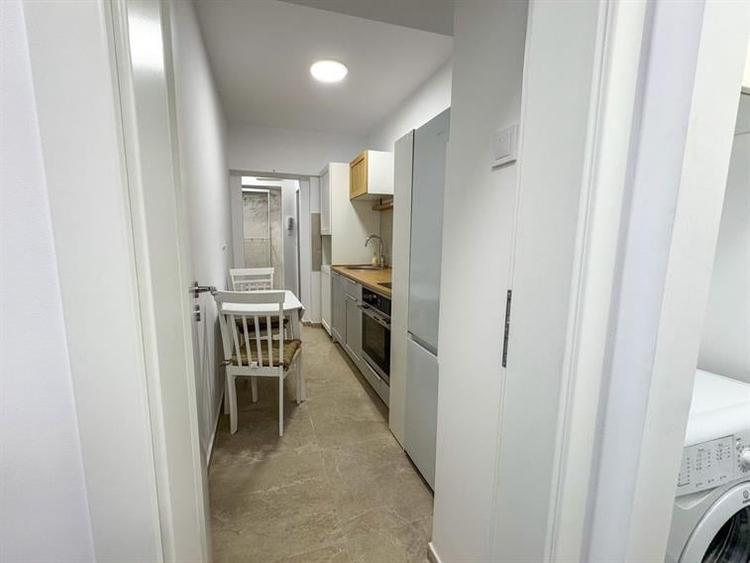 Apartament cu 2 camere semidecomandat în Magheru