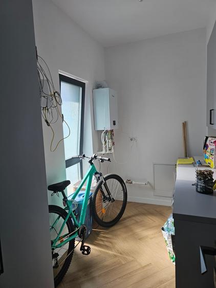 Duplex cu 4 camere cu Canalizare în Berceni