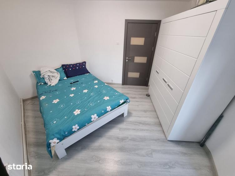 Apartament cu 2 camere decomandat, mobilat în Far