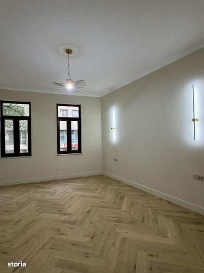 Apartament cu 4 camere în Eminescu