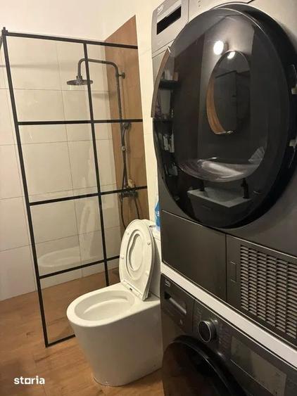 Apartament cu 3 camere decomandat în 1 Mai