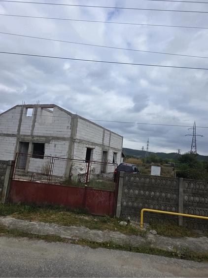 Casă cu Teren 18 Mp în Sântămăria-Orlea
