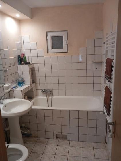 Apartament cu 2 camere decomandat în Bucovina