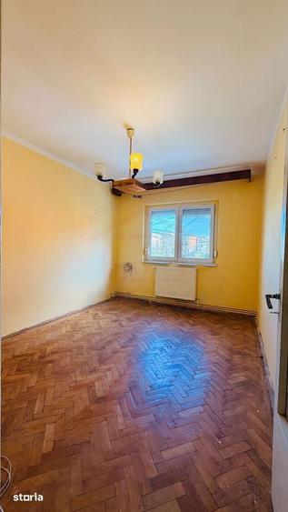 Apartament cu 3 camere decomandat în Țiglina 3