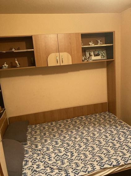 Apartament cu 3 camere decomandat în Crihala