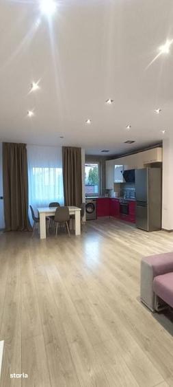 Apartament cu 3 camere în Florești
