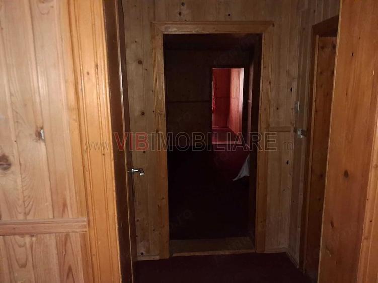 Teren de 8900 mp, în Central