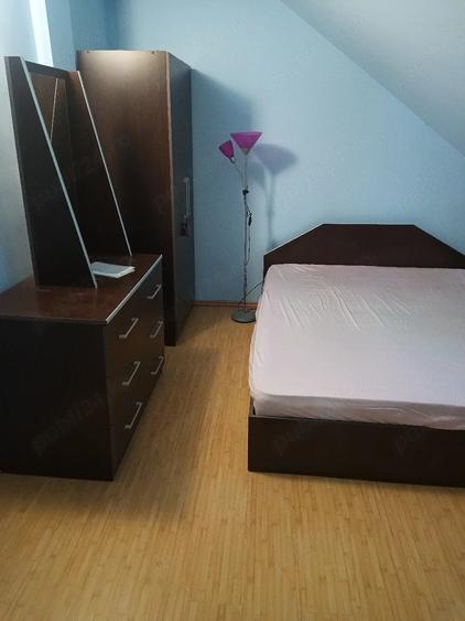 Apartament cu 3 camere decomandat în Terezian