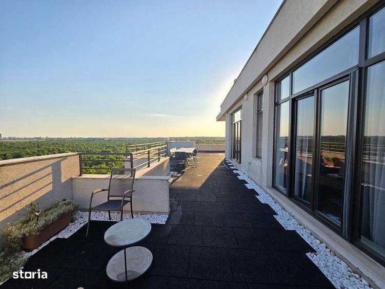 Apartament cu 4 camere în Băneasa