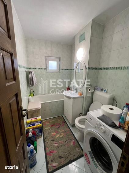 Apartament cu 3 camere semidecomandat în Aradului
