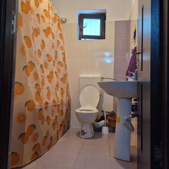 Apartament cu 2 camere decomandat în Berceni