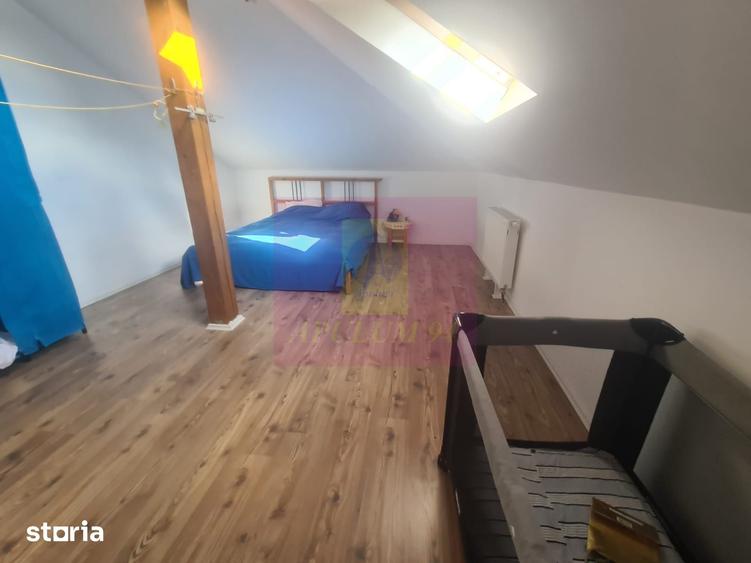 Casă cu 6 camere cu Teren 6600 Mp în Cornu